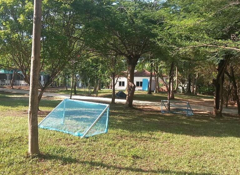 Hotel Maasai Barracks Resort