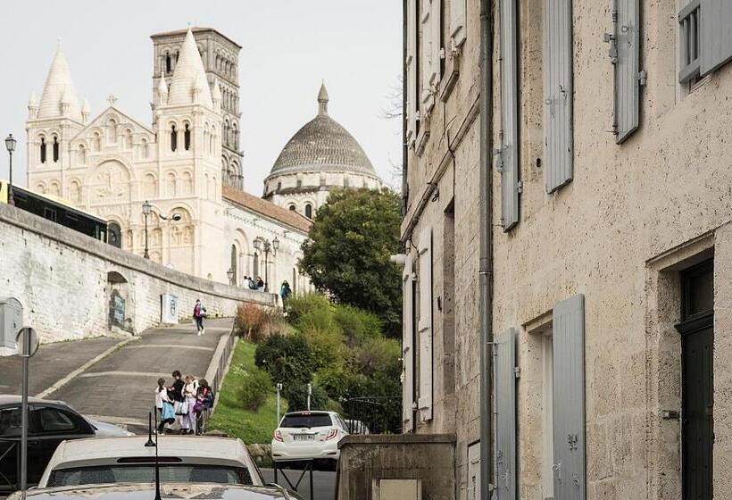 پانسیون Les Jardins Suspendus