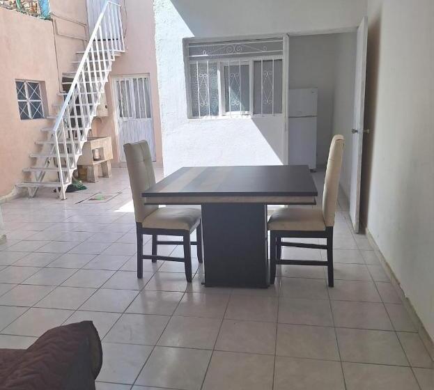 پانسیون Posada Gómez