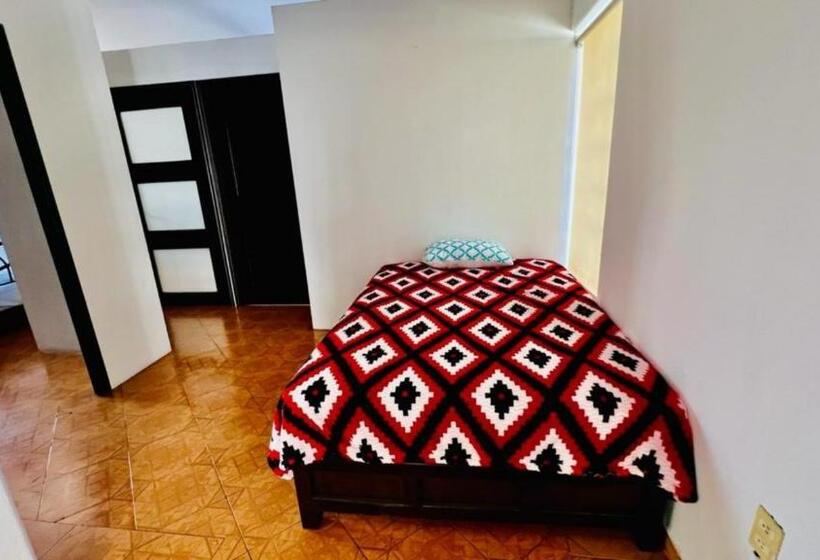 פנסיון Taj Mahal Hostal And Restaurant