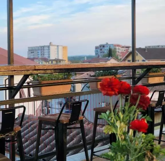 Scodrinon Hostel