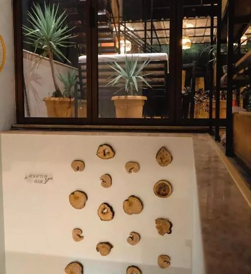 Scodrinon Hostel