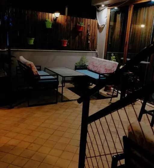 Scodrinon Hostel
