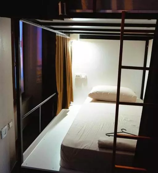 Scodrinon Hostel