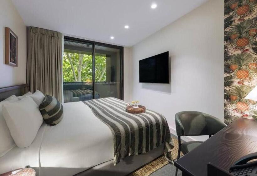 202 Elizabeth Hotel The Oxford Australia