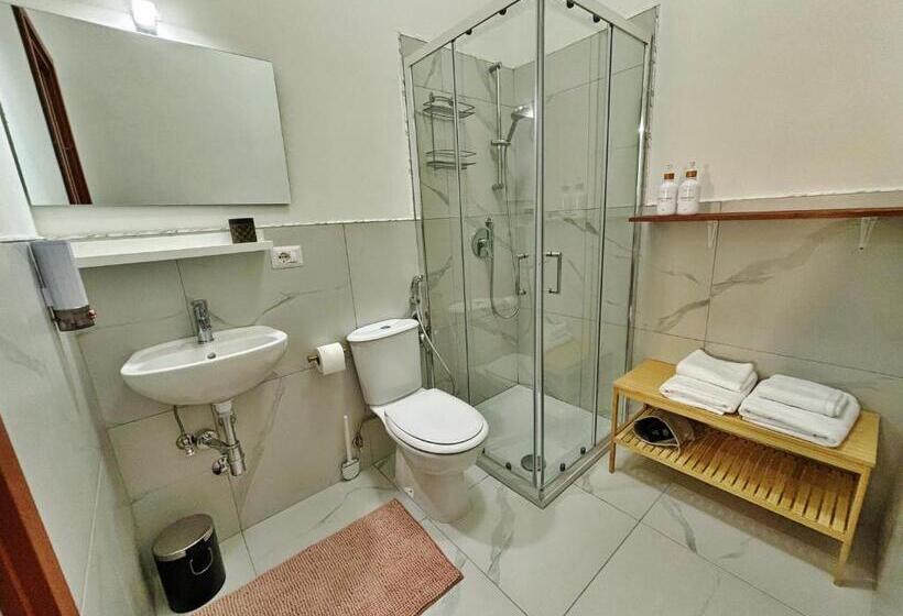 민박 Villa Francesini