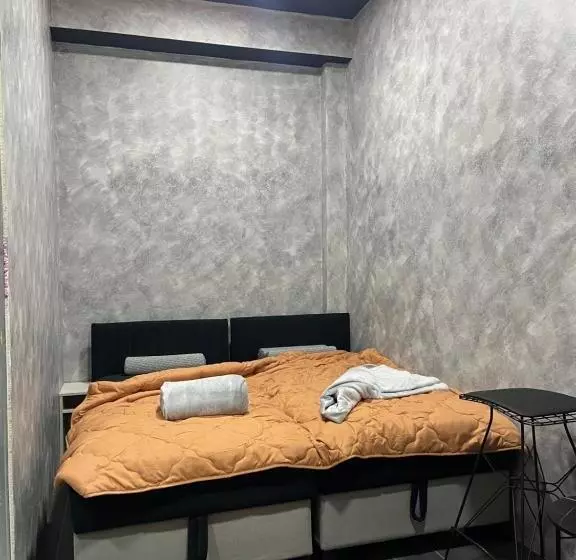 Diamond Hostel