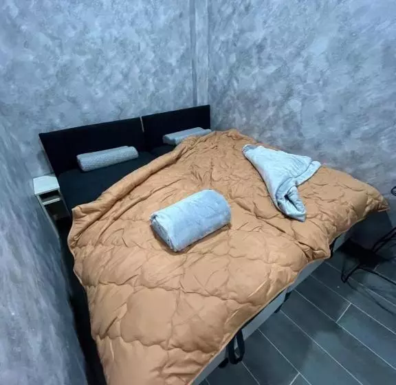 Diamond Hostel