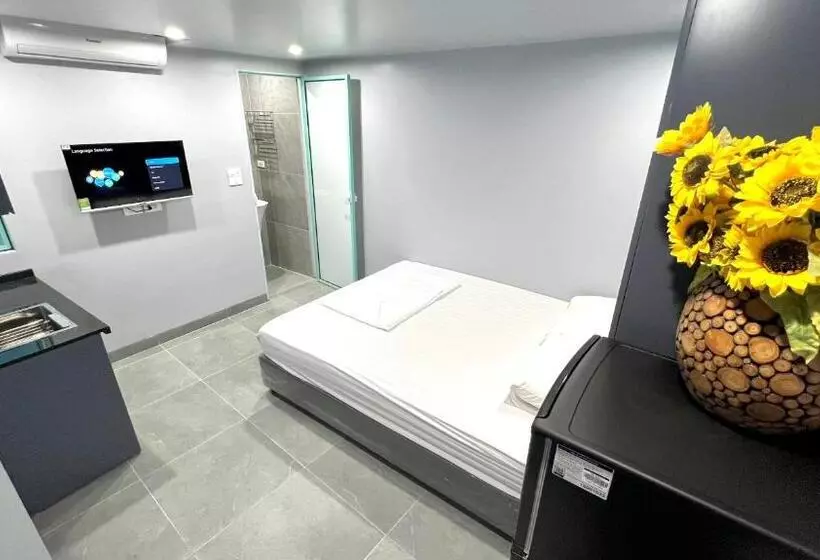 Era Apartment Cát Linh
