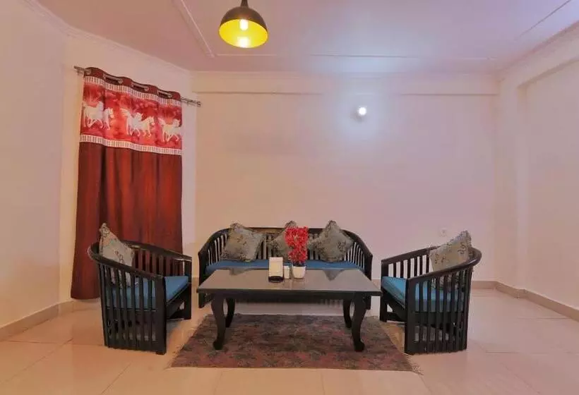 ホテル Harish Hospitality