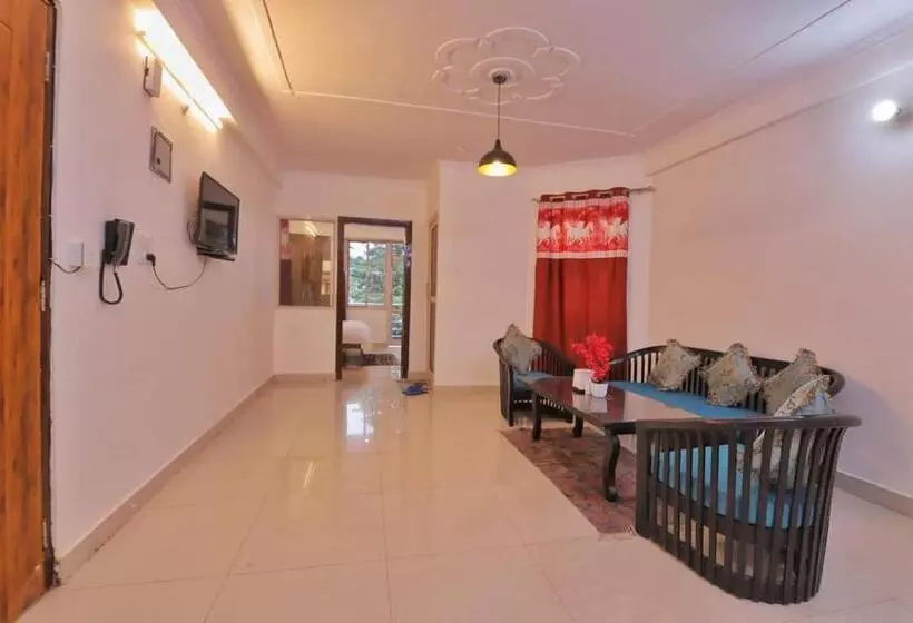 ホテル Harish Hospitality