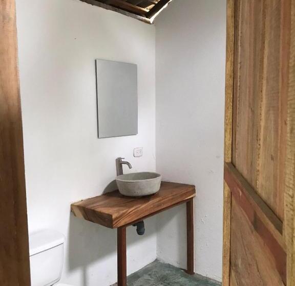 هتل Hostel Nugeku