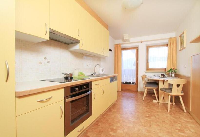 ホテル Oberhuberhof Rodeneck