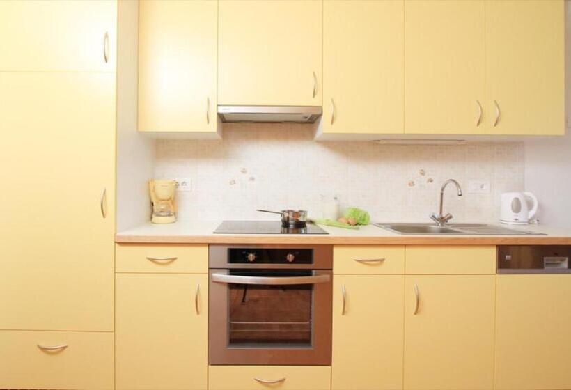 ホテル Oberhuberhof Rodeneck