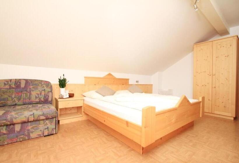 ホテル Oberhuberhof Rodeneck