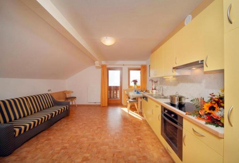 ホテル Oberhuberhof Rodeneck