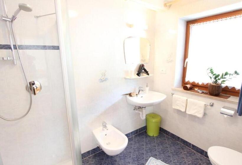 ホテル Oberhuberhof Rodeneck