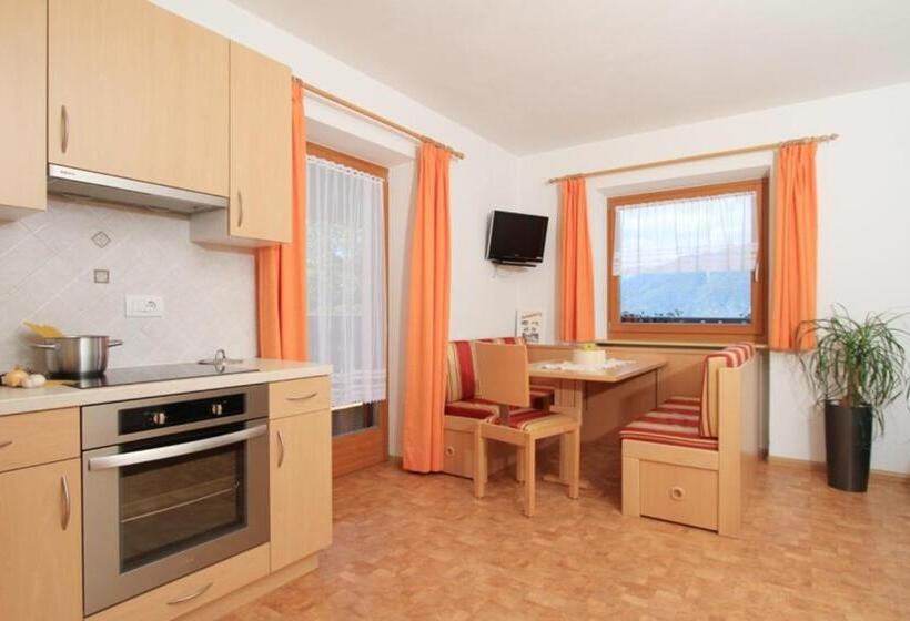 ホテル Oberhuberhof Rodeneck