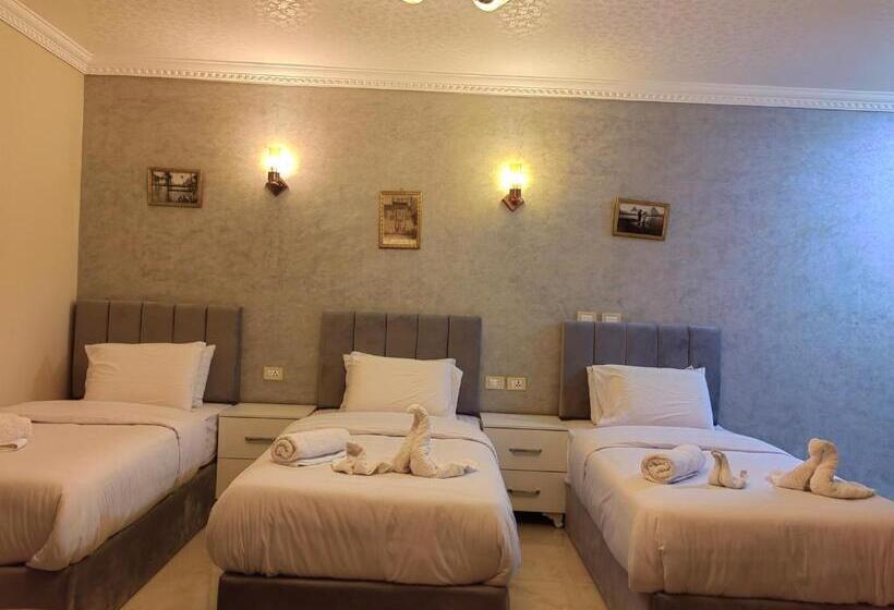 هتل Royal Gem View