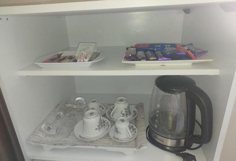 هتل Royal Gem View