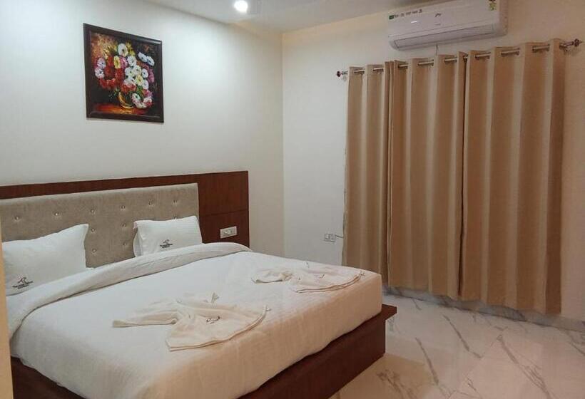 בית מלון כפרי The Amur Falcon Inn & Resorts