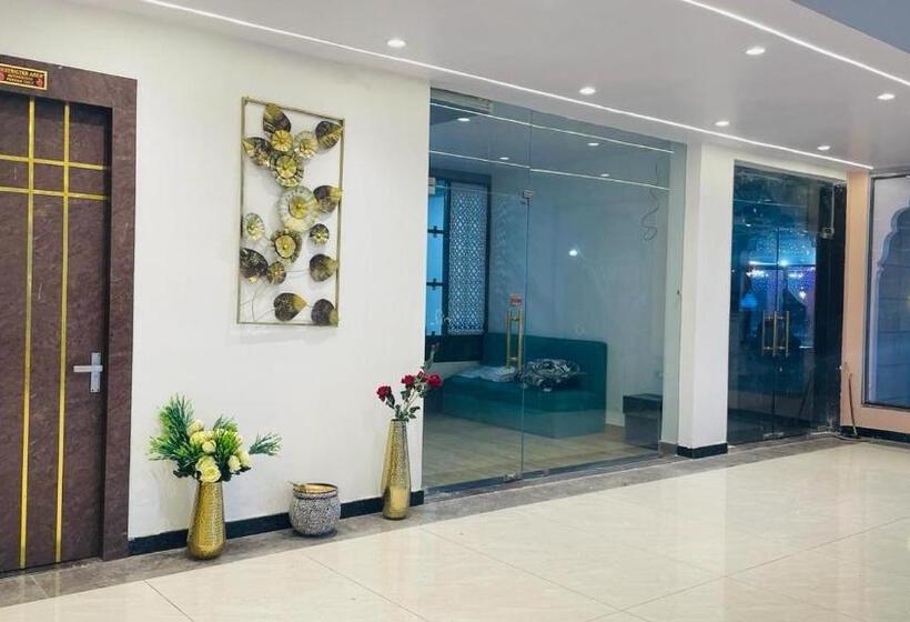 בית מלון כפרי The Sheela Palace