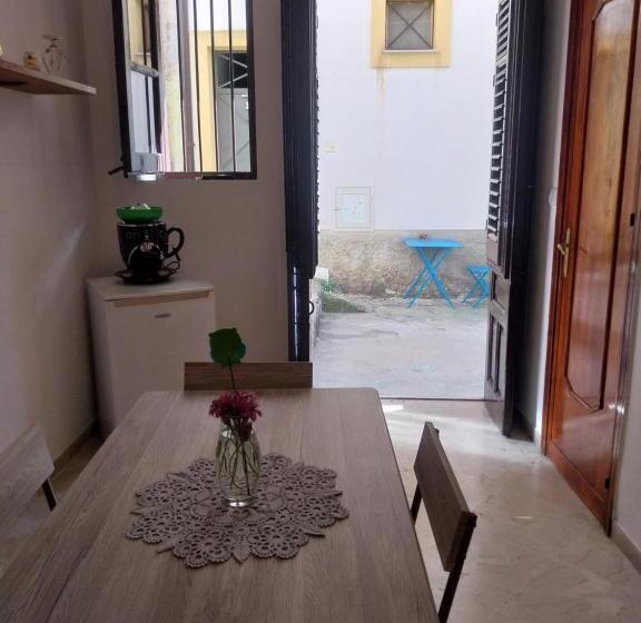 פנסיון A Casa Di Anna