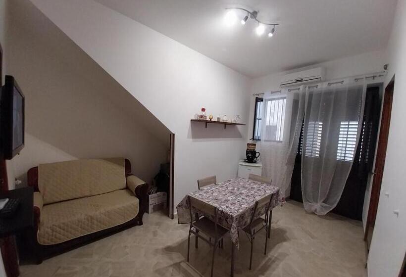 פנסיון A Casa Di Anna