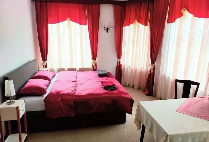 ペンション Gasthof Oberschmiede