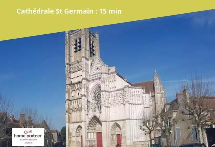 پانسیون Home   Champoulains   Séjour à Auxerre