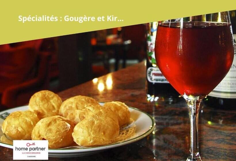 פנסיון Home   Champoulains   Séjour à Auxerre