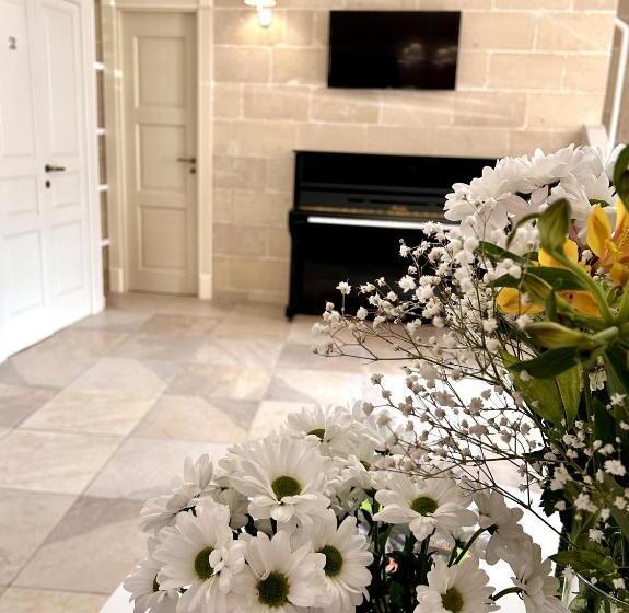 Пансион La Vetrana Rooms By Jdvacanze