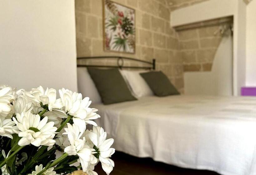 Пансион La Vetrana Rooms By Jdvacanze