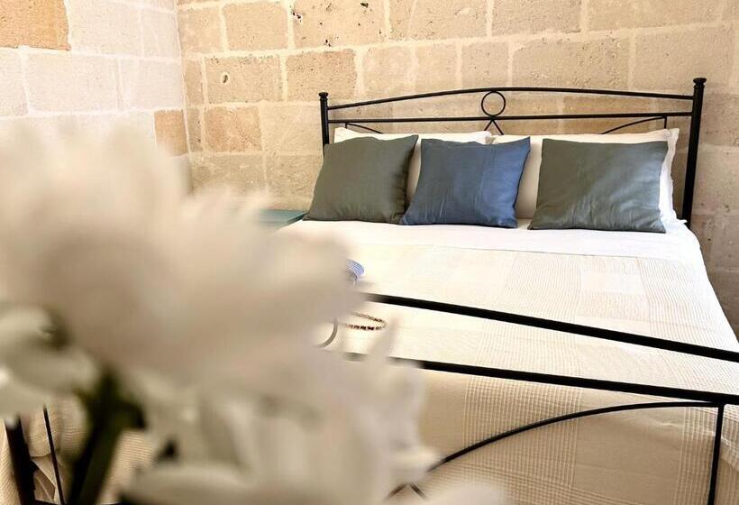 Пансион La Vetrana Rooms By Jdvacanze