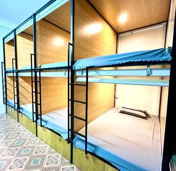 Thành đạt Hostel