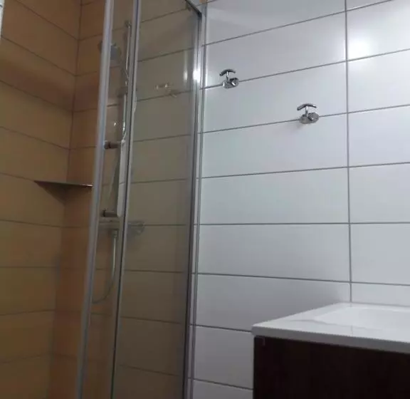 ベッドアンドブレックファースト Chambre D Hôtes Aux Oiseaux