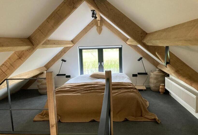 ベッドアンドブレックファースト De Rheebok