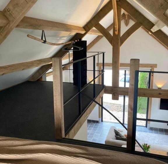 ベッドアンドブレックファースト De Rheebok