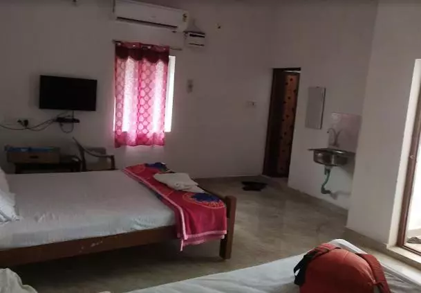 Hotelli Beach House Studio