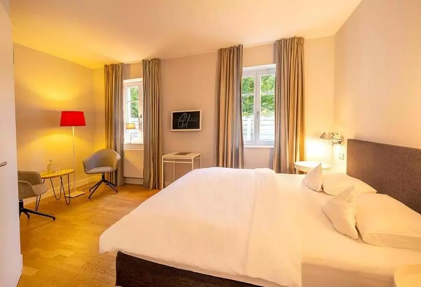 Hotelli Der Charlottenhof