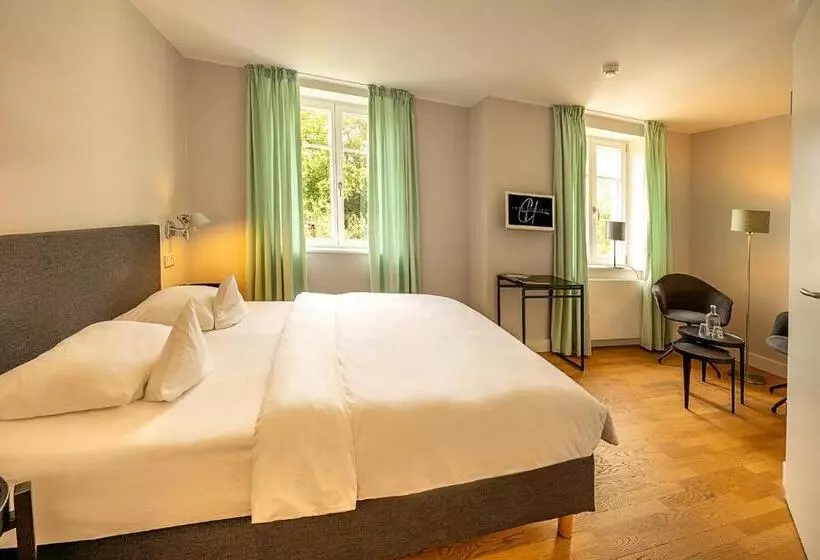 Hotelli Der Charlottenhof