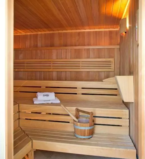 Hotelli Der Charlottenhof