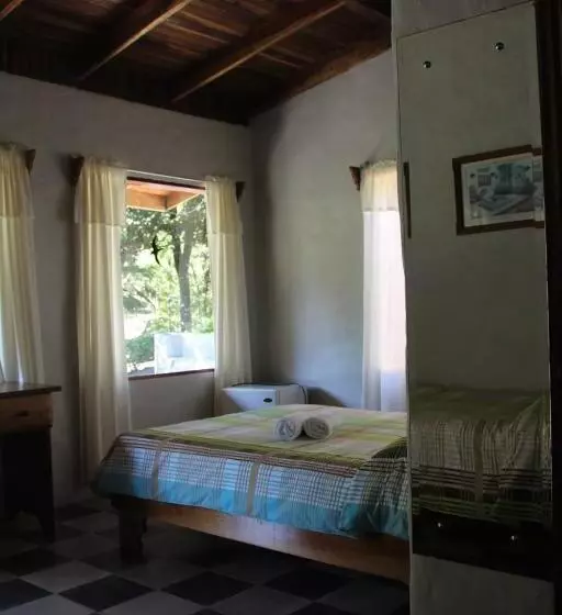 ホテル Elida Lodge Monteverde