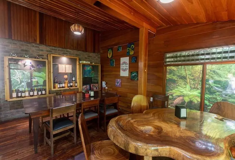 ホテル Elida Lodge Monteverde