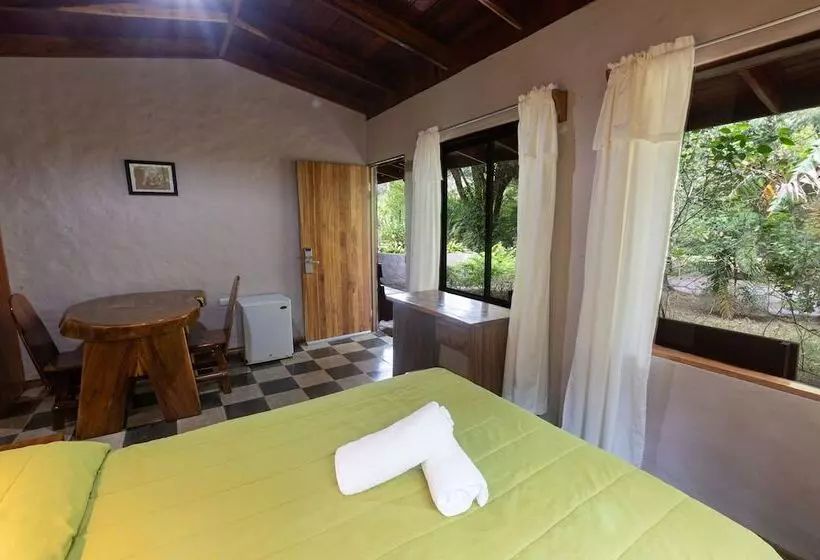 ホテル Elida Lodge Monteverde