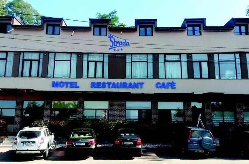 ホテル La Strada