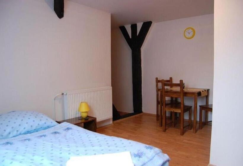 호텔 Pension Na Staré Poště