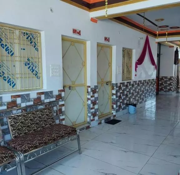 Hotelli Sanjay Resort And