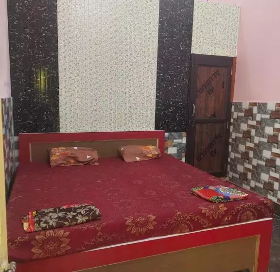 Hotelli Sanjay Resort And