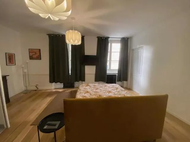 هتل Chez Victor H